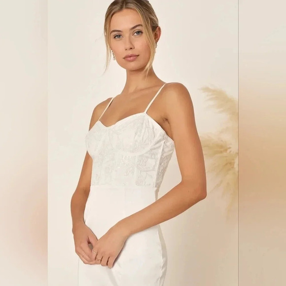 Lulus Elevated Glamour White Satin Sequin Bustier Mermaid Maxi Dress M Wedding - Picture 4 of 14